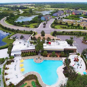 Stunning 5 Bd W/ Pool Close To 174 , Davenport United States